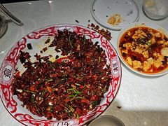 -辣小妮de川菜馆(红旗Mall店)