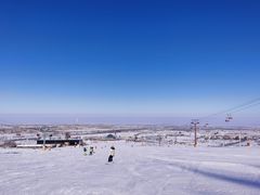 -丝绸之路山地度假区滑雪场