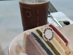 彩虹蛋糕-ADO KAFE(大学城店)