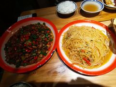 -泥糊破店小酒馆·团建聚餐(南京西路店)