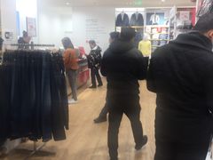 -优衣库(上海金桥太茂店)