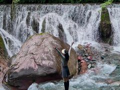 -西岭雪山大飞水景区
