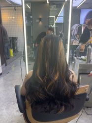 -藤野造型烫发染发