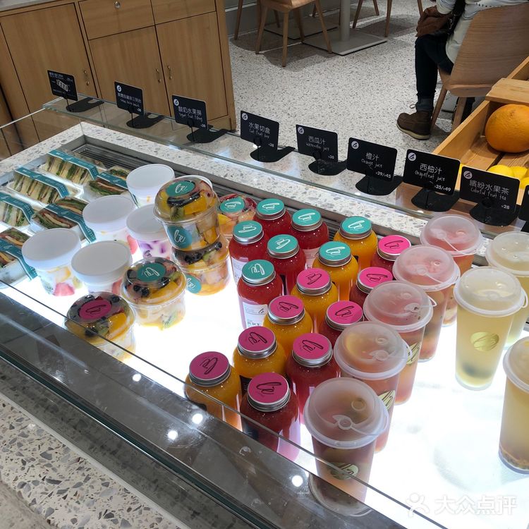 每次过来的时候都会买一两样