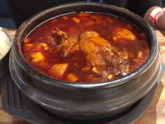 -明洞阿姨·韩式酱蟹烤肉·创意料理(三元桥店)