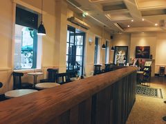 大堂-星巴克臻选(广州沙面店)