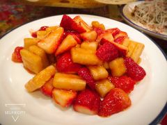 -闯关东东北农家菜(崂山石老人店)