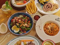 -Famous肥猫墨西哥音乐餐吧(五棵松华熙LIVE店)