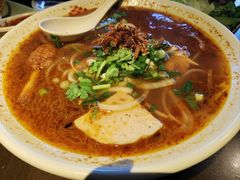 -大头虾越式风味餐厅(光明广场店)