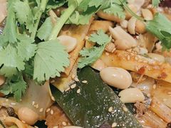 -拿渡·水煮鱼麻辣香锅(王府井奥莱·香江小镇店)