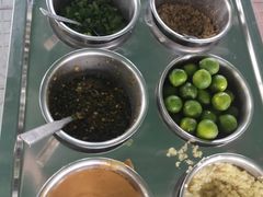 -墨脱石锅椰子鸡•香草鸭•东山羊(大东海店)