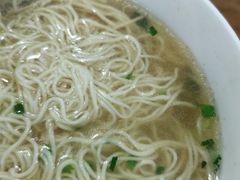 -陇上全荟兰州传统牛肉面(延吉路店)