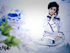 -九月鹰飞汉服摄影工作室