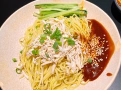 -麻六记(凤凰汇店)