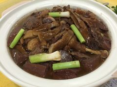 -鲤鱼塘农家山庄