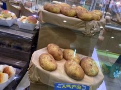 -巴黎贝甜(华堂新辰汇店)