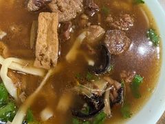 -赵氏牛肉罩火烧