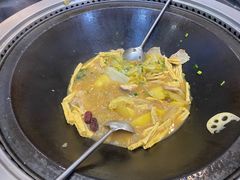 -老刘生态大鱼坊铁锅炖鱼(赛马场店)