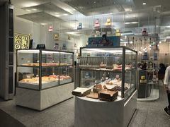 面包甜点陈列柜-奈雪的茶(市百一店)