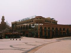 -艾提尕尔清真寺