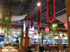 大堂-水煮三国·川鲁江湖菜(香山店)