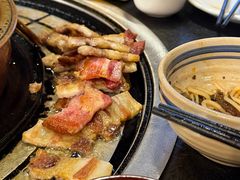 -阿山卓·野生菌火锅·纳西火塘烤肉