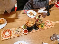 -城市大道红炉披萨烘焙坊