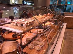 -巴黎贝甜(华堂新辰汇店)