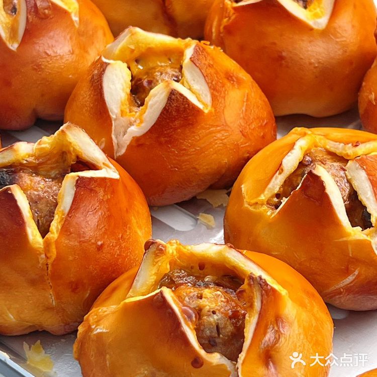 红星新款面包早餐安排上