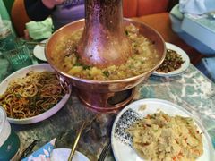 土司铜锅油焖鸡-浩海火烧云傣家菜(京广店)