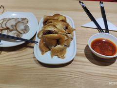 -味绝西面