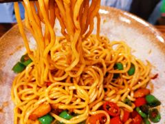 麻辣鸡丁拌面-醉牛腩·面小馆