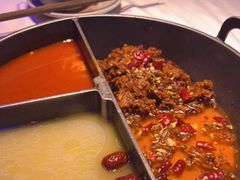 -热火朝天鲜切牛肉火锅(南强街巷店)
