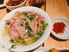 跷脚牛肉-全牛匠·乐山跷脚牛肉(新中关店)