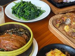 -莲餐厅·湖北菜·潜江小龙虾店(愚园路店)