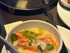 -大头虾越式风味餐厅(光明广场店)