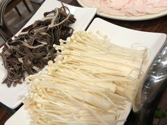 -粤潮牛肉火锅店(江南大道店)