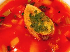 -香格里拉鱼跃地中海西餐厅·牛排披萨