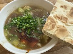 -老字号贾家肉丸糊辣汤(光明巷店)