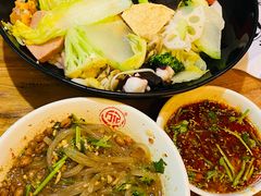 -万记麻辣烫国展总店