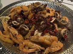 -小鱼小牛·鱼牛干锅·脆鱼火锅(世欧广场店)