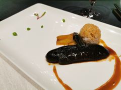葱烧海参配乌米菌-鲁采LU STYLE(新天地店)