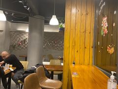 大堂-帽帽家只卖生蚝·烧烤(沙湖路店)