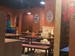 -成都玉林串串香火锅(三八店)