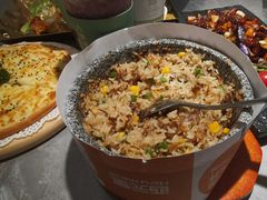黑椒肥牛石锅饭-西元里(悦达889店)