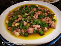 -万重锦·人文川菜馆(骡马市店)