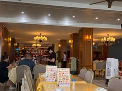 -鹏城人家海鲜酒家·23年老字号(较场尾店)