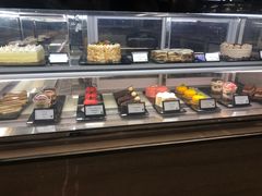 面包甜点陈列柜-新发展亚太JW万豪酒店·福苑咖啡厅