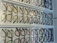 -潘多拉眼镜·蔡司依视路明月(潘家园店)