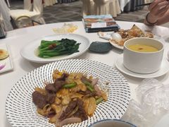 -千灯盛汇·头牌粤菜(致越优城店)